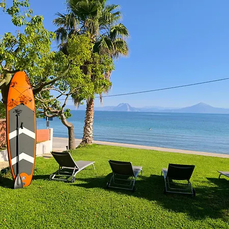Xanthi's Sea Front Apartman *