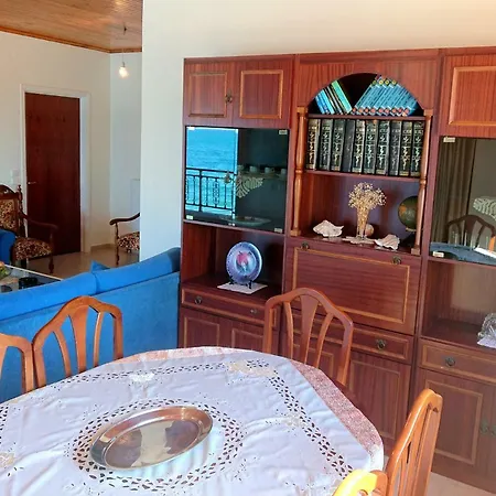 Xanthi's Sea Front Apartment *