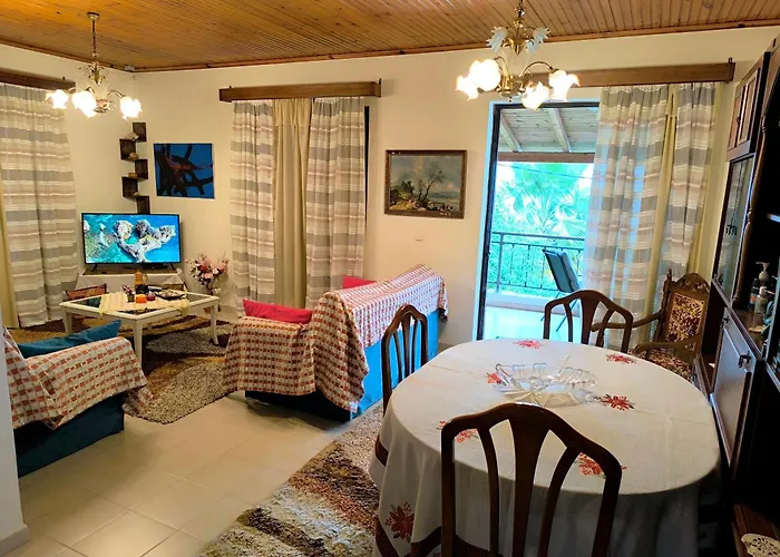 Xanthi's Sea Front Flámbouras